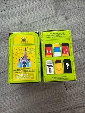 Disney Mystery Figurine Set - trash bins